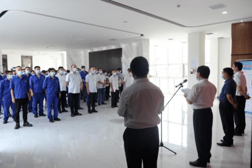 东风德纳车桥襄阳工厂 表彰上半年竞赛先进 启动下半年技能比武